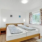 Nice Home In Blavand With Sauna * 布拉万德