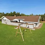 Pet Friendly In With Sauna Blåvand