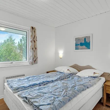 Awesome In Blavand With Kitchen בלבאנד