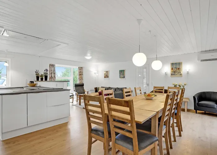 Awesome In With Kitchen