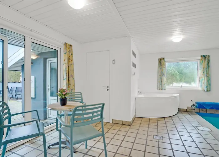 Prázdninový dům Awesome In With Kitchen *